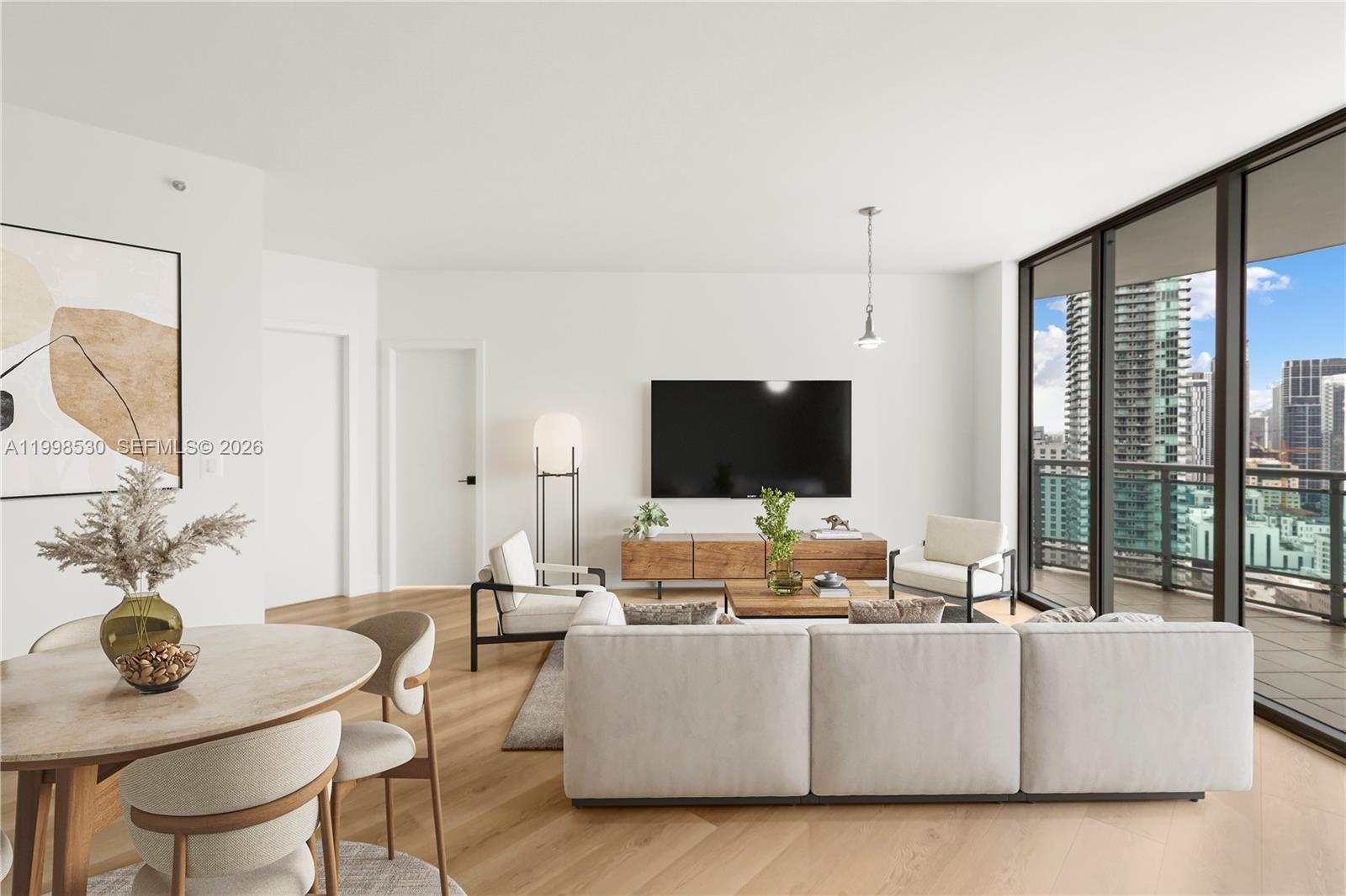 WIND CONDO - Residential