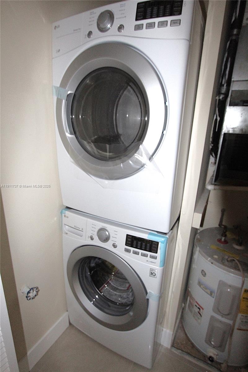 Pines Of Oakland - Residential Lease