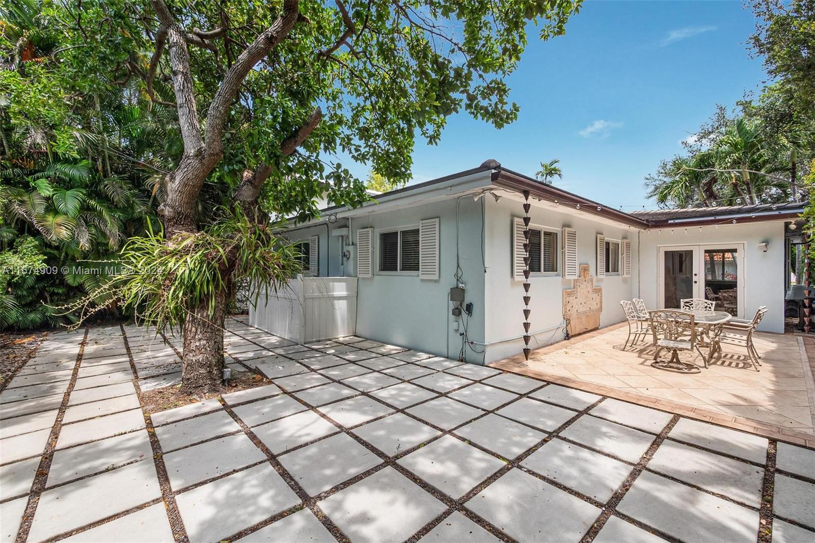 COCONUT GR SEC 1 C GAB - Residential