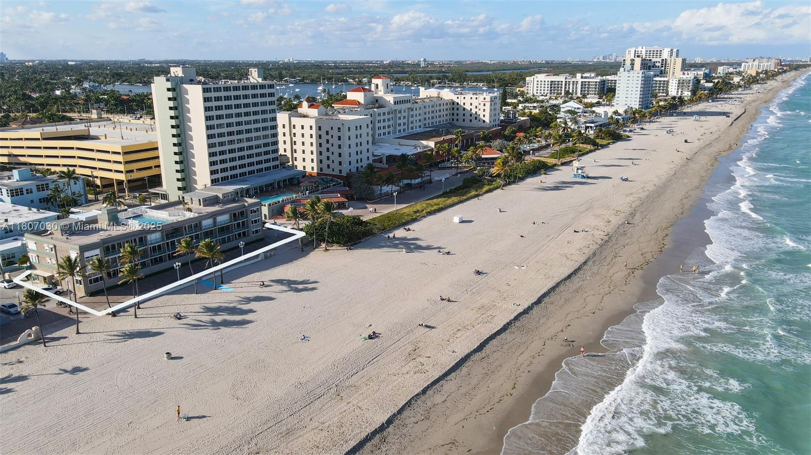 Rental Property at Address Not Disclosed, Hollywood, Broward County, Florida - Bedrooms: 1 
Bathrooms: 2  - $3,500 MO.