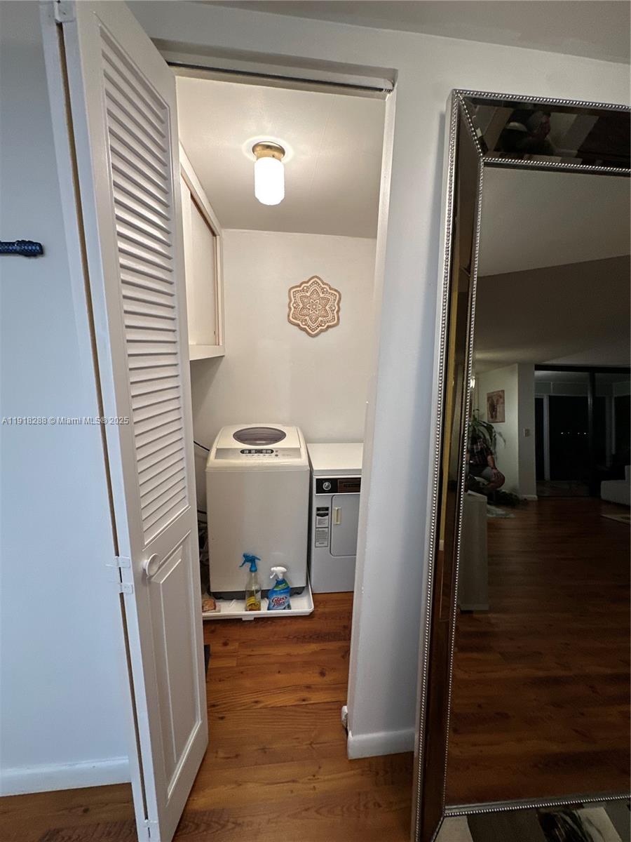 PARK PLACE CONDOMINIUM NO - Land