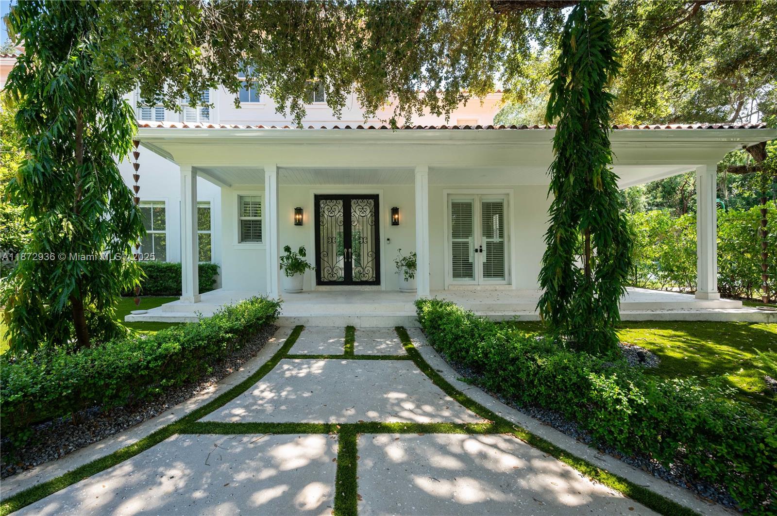 680 Destacada Ave