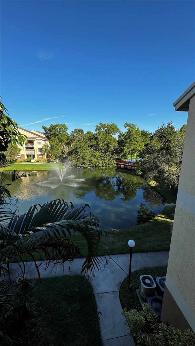 SUMMERBREEZE CONDO - Residential Lease
