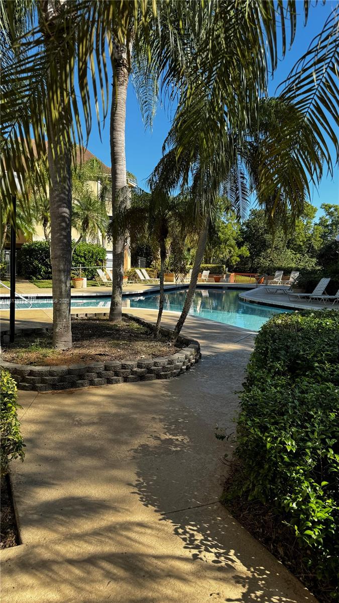 SUMMERBREEZE CONDO - Residential Lease