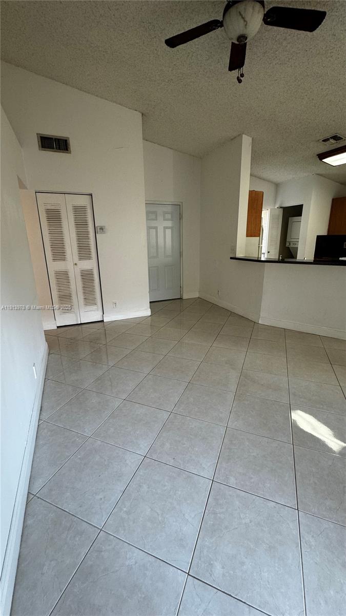 SUMMERBREEZE CONDO - Residential Lease