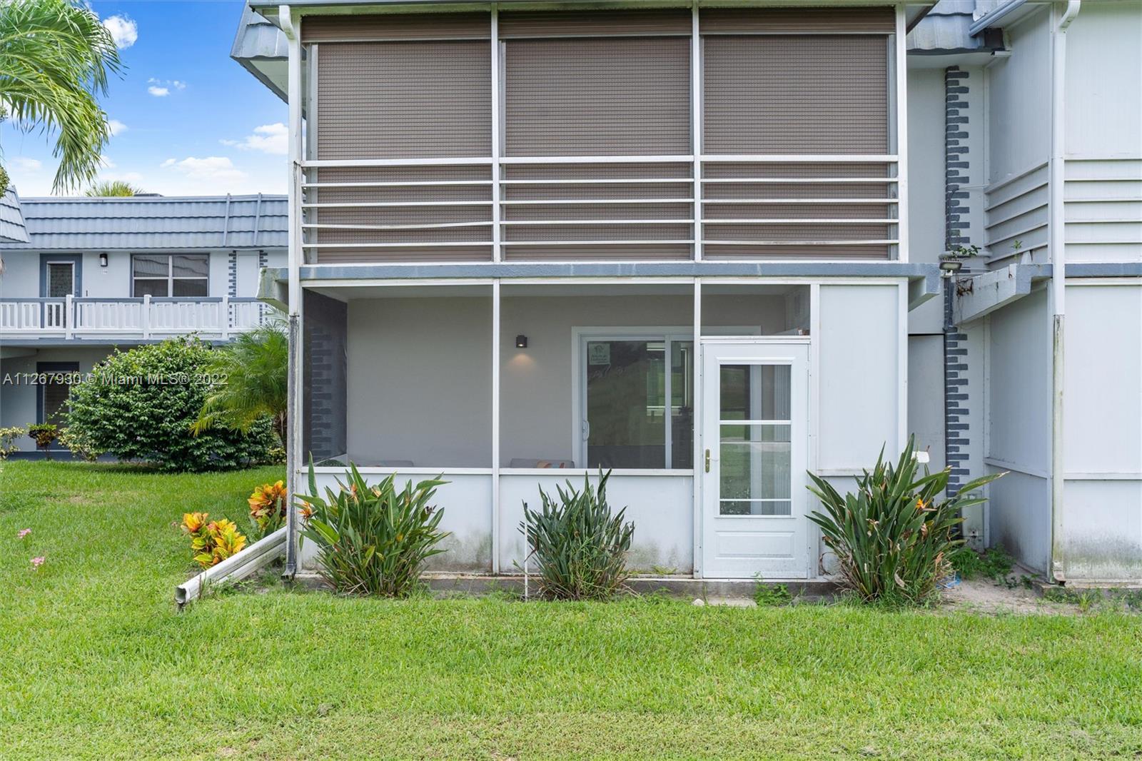 KINGS POINT - Residential