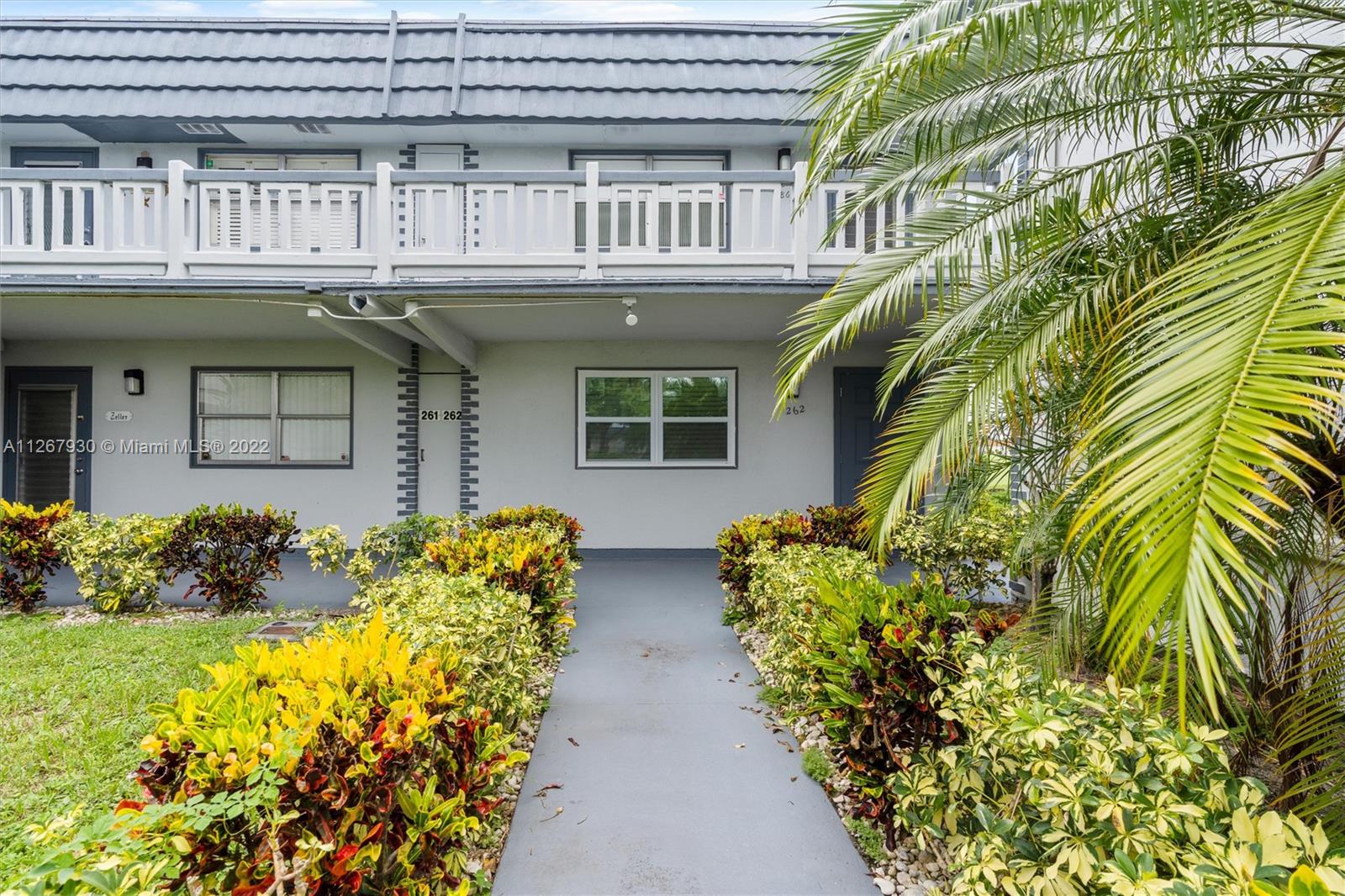 KINGS POINT - Residential