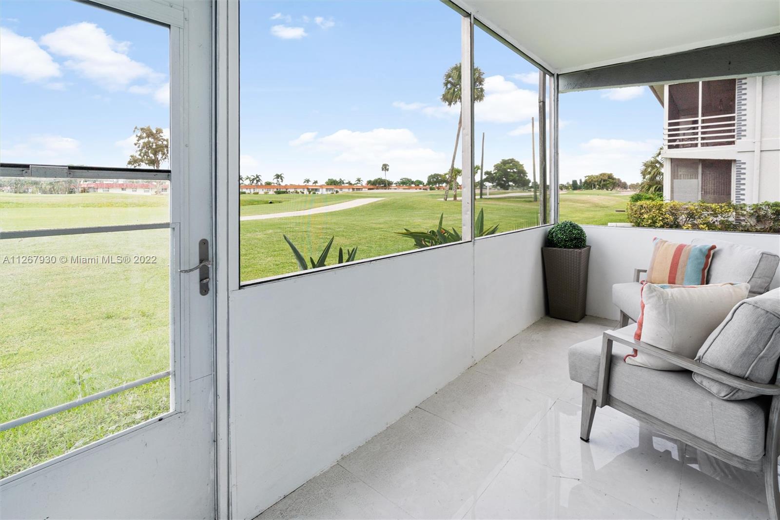 KINGS POINT - Residential