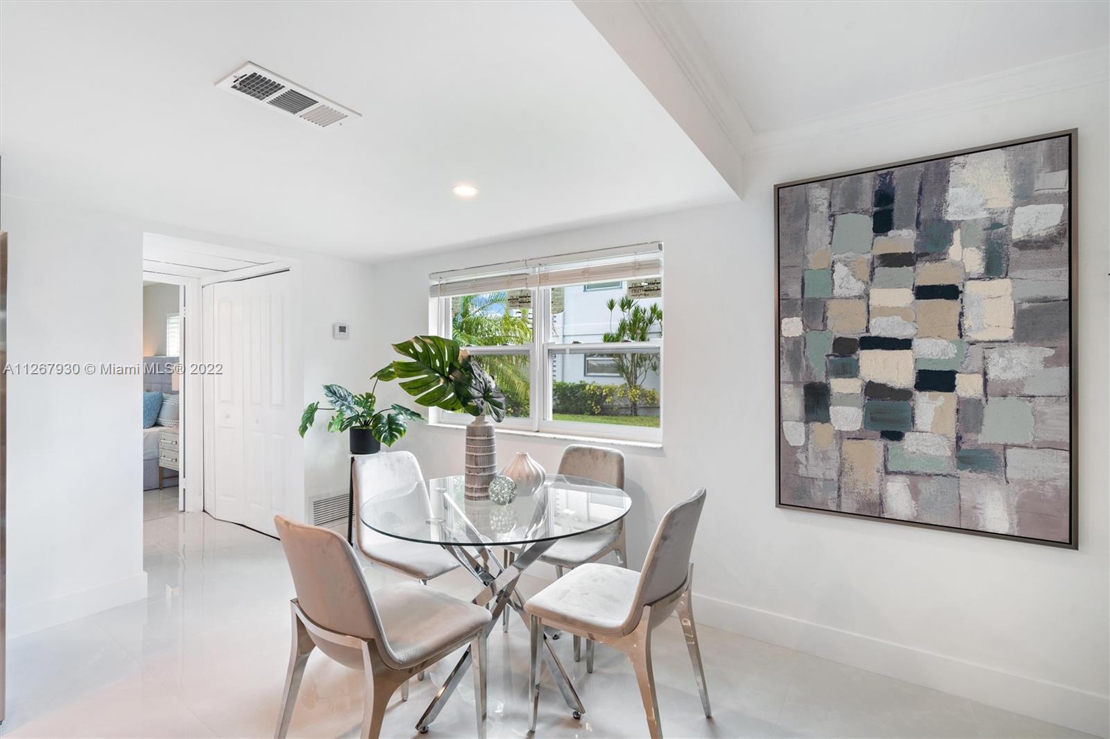 KINGS POINT - Residential