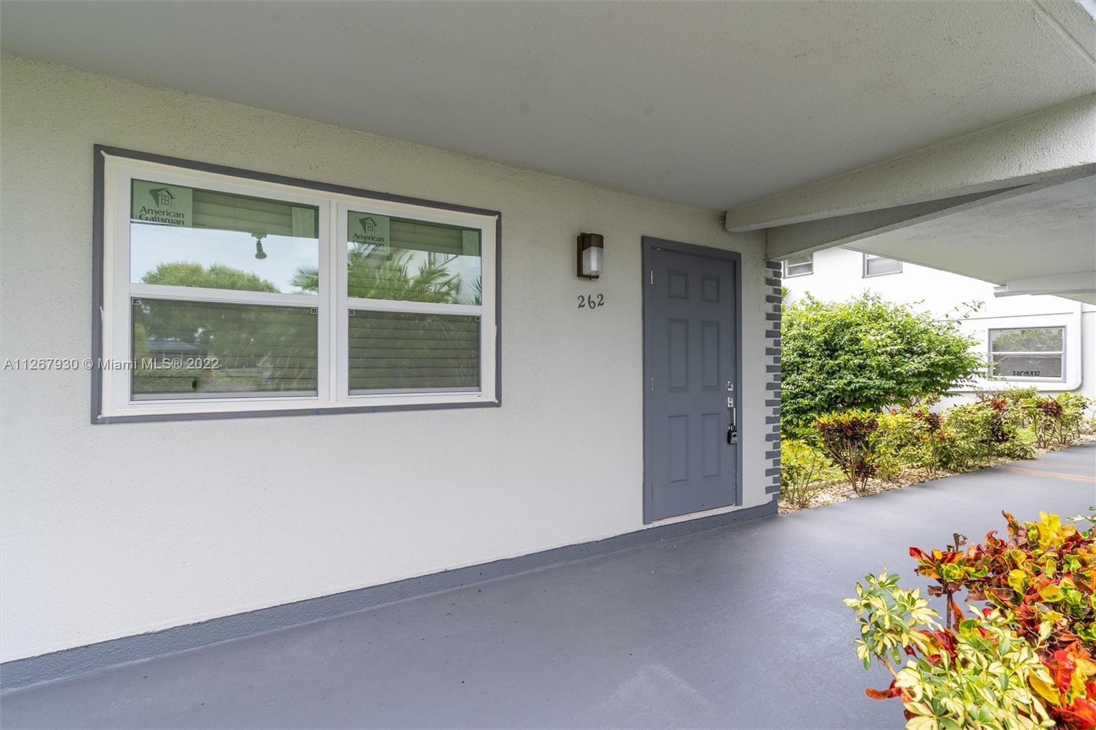 KINGS POINT - Residential