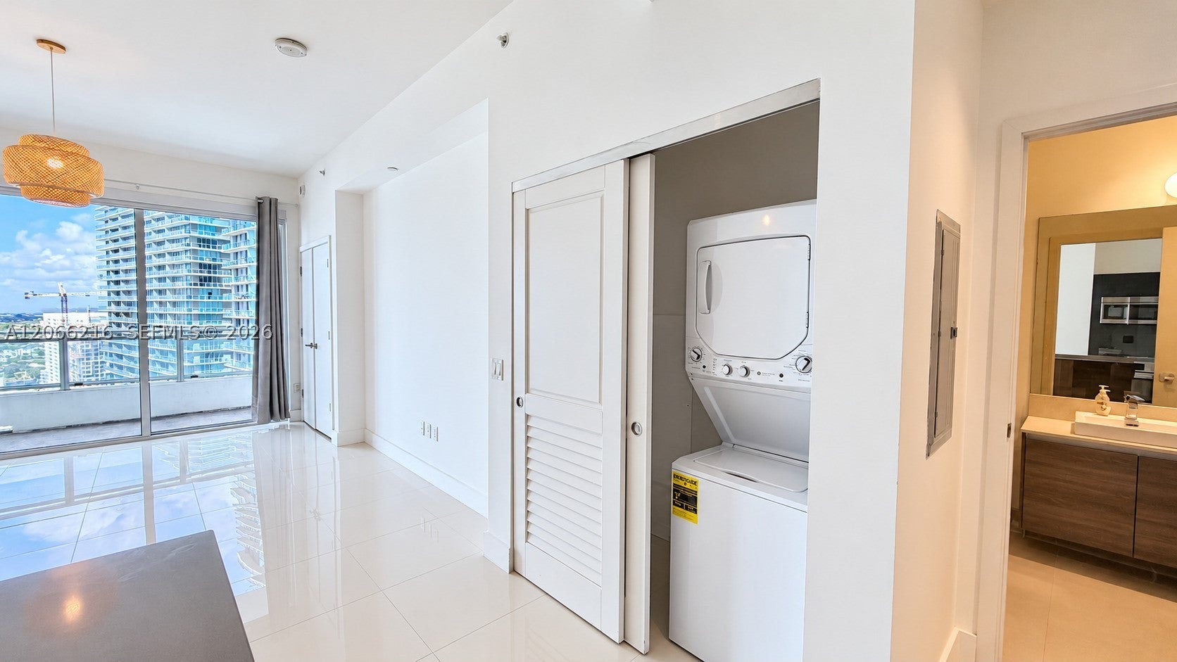 1080 Brickell Ave 2805