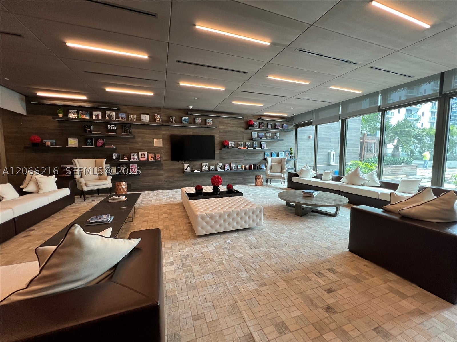1080 Brickell Ave 2805