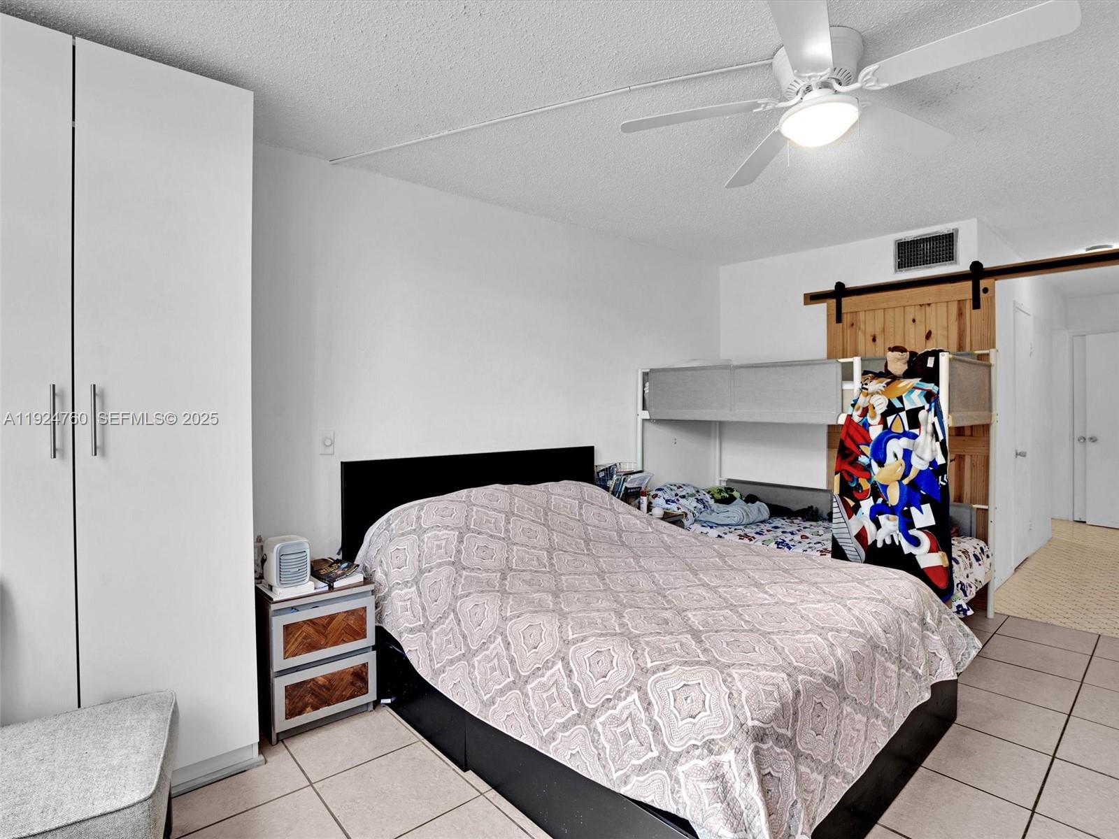 JADE WINDS GROUP - - Residential