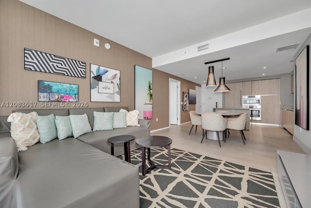 4010 S Ocean Dr R3007