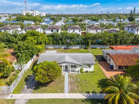 21241 NE 2nd Ave Miami FL 33179