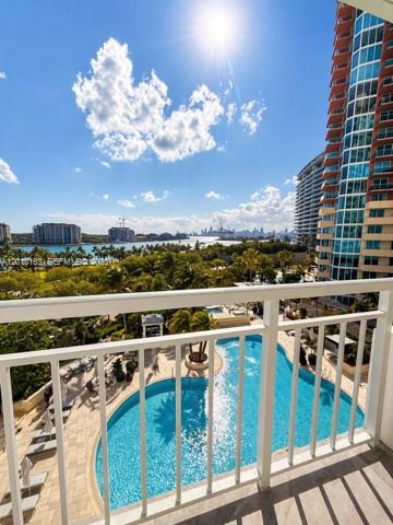 400 S Pointe Dr 707