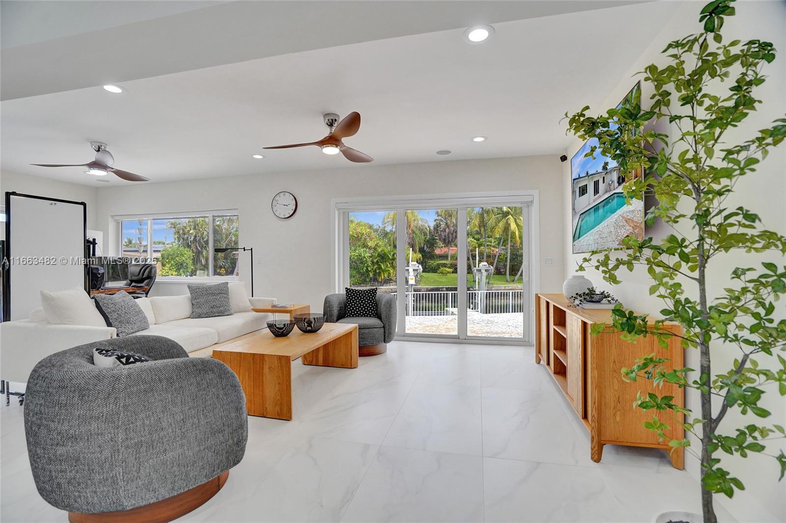 CORONADO HARBOR 1ST ADDN - Residential
