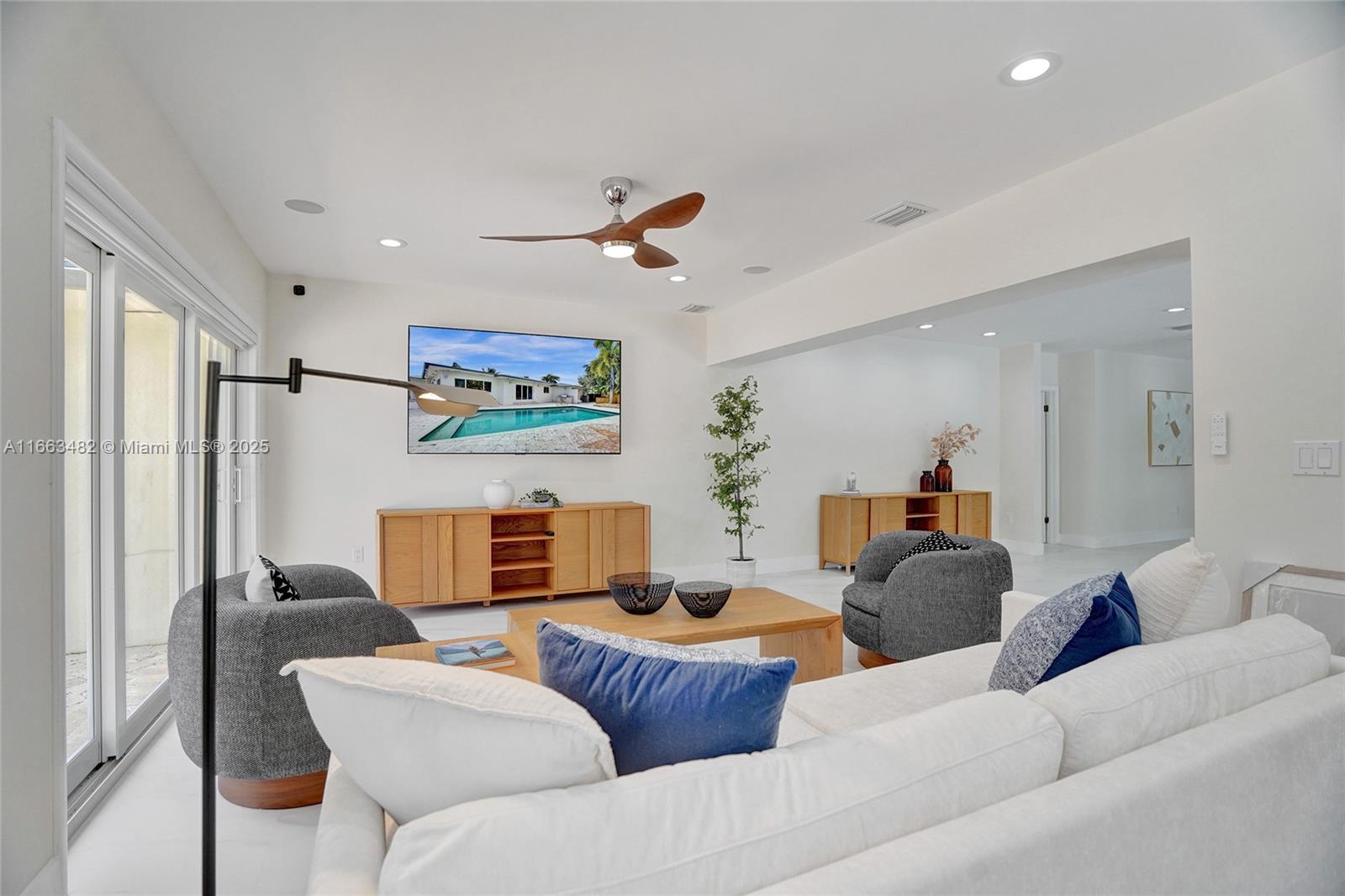 CORONADO HARBOR 1ST ADDN - Residential