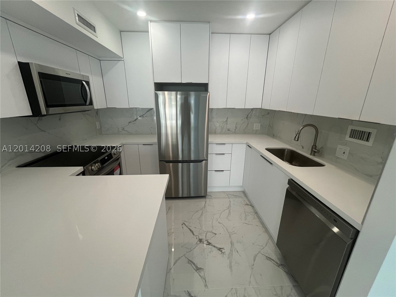 3505 S Ocean Dr 210