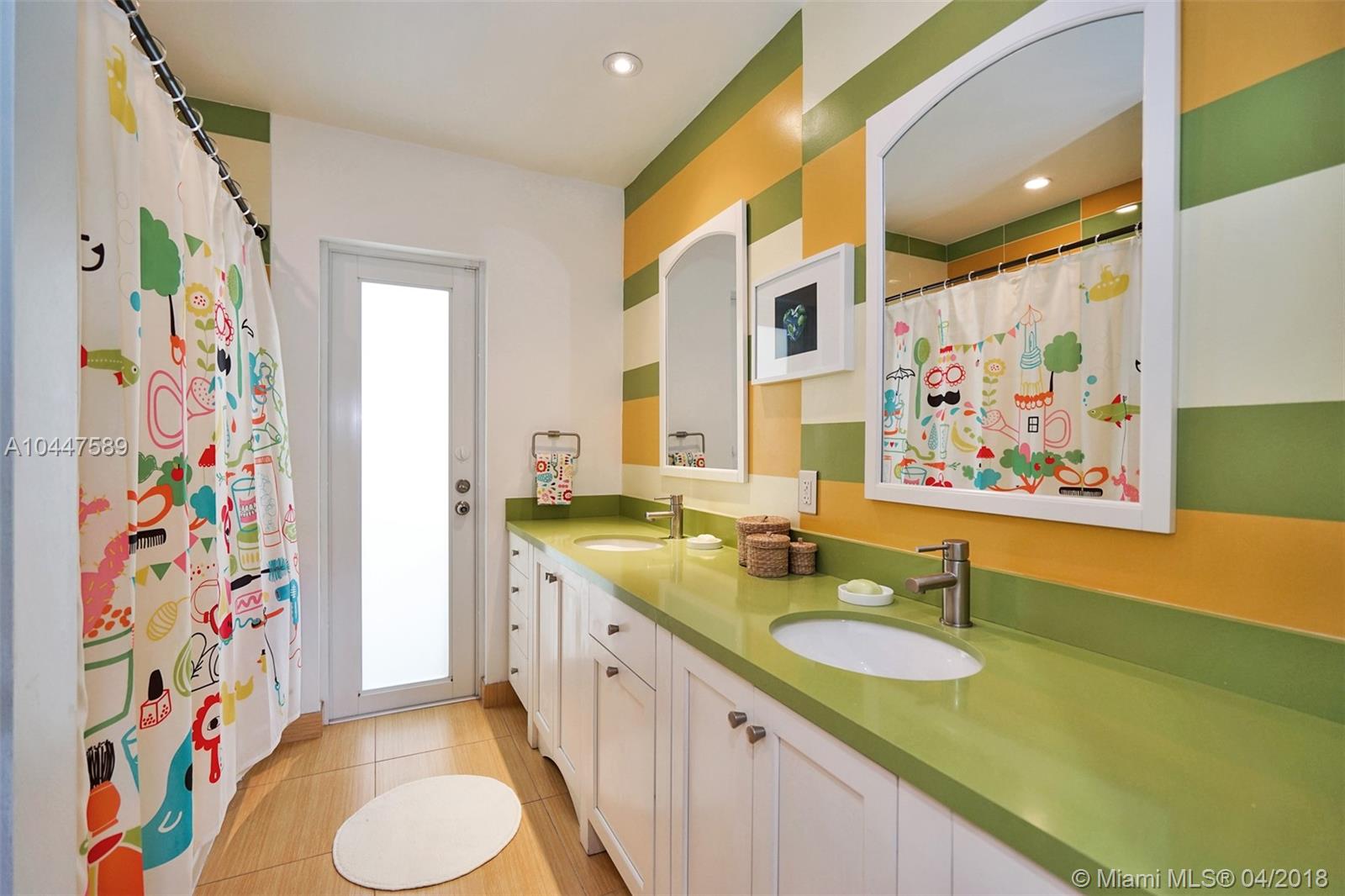 KENDALL GARDENS - Residential