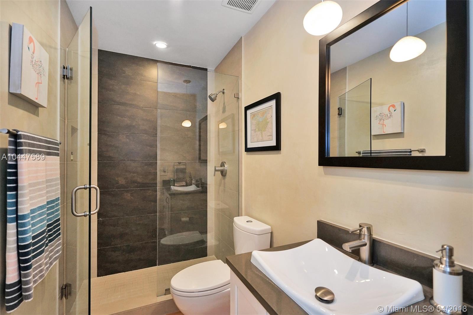 KENDALL GARDENS - Residential