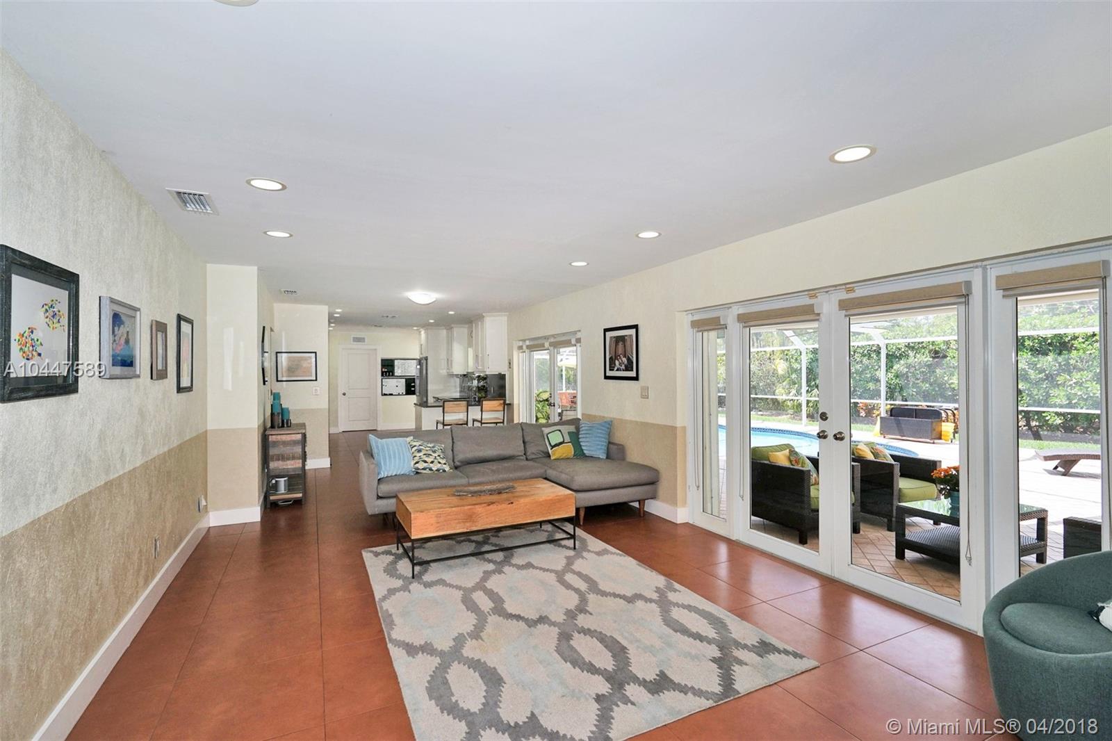 KENDALL GARDENS - Residential