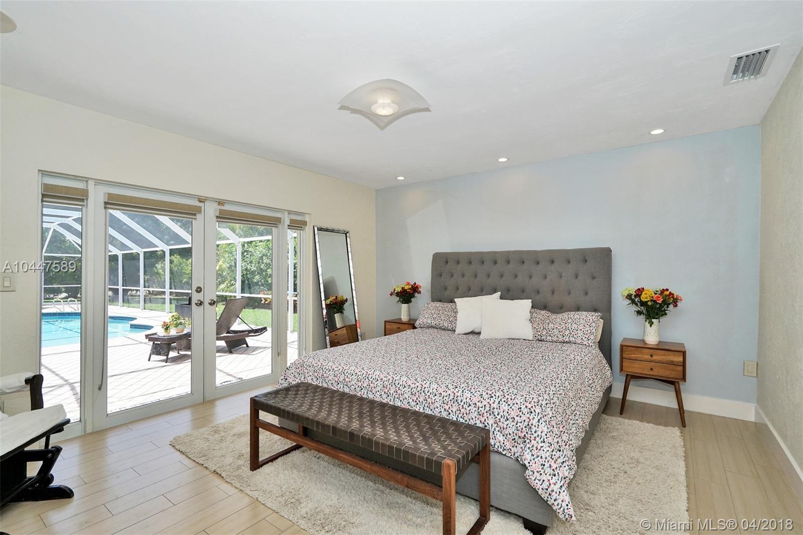 KENDALL GARDENS - Residential