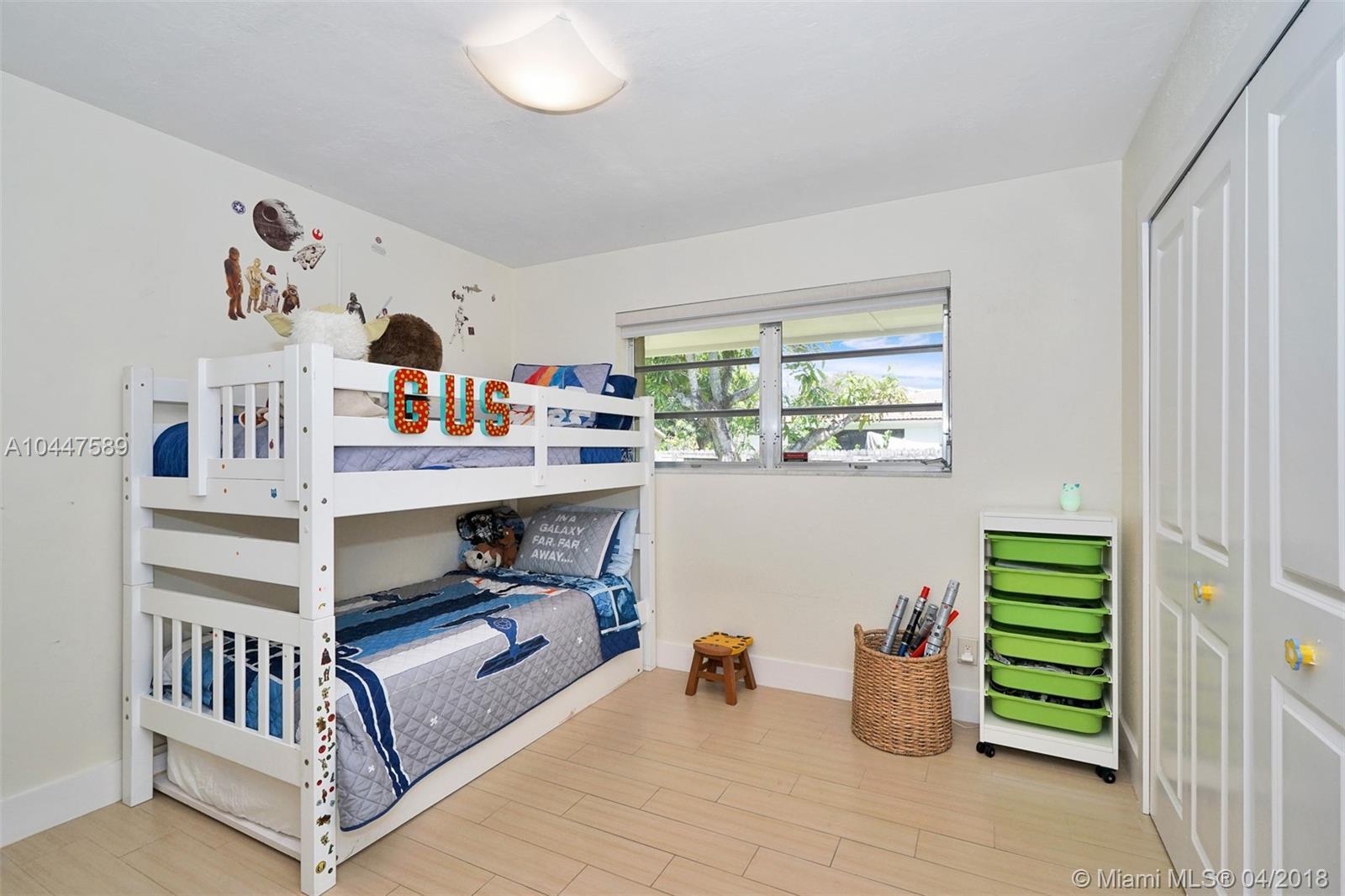 KENDALL GARDENS - Residential