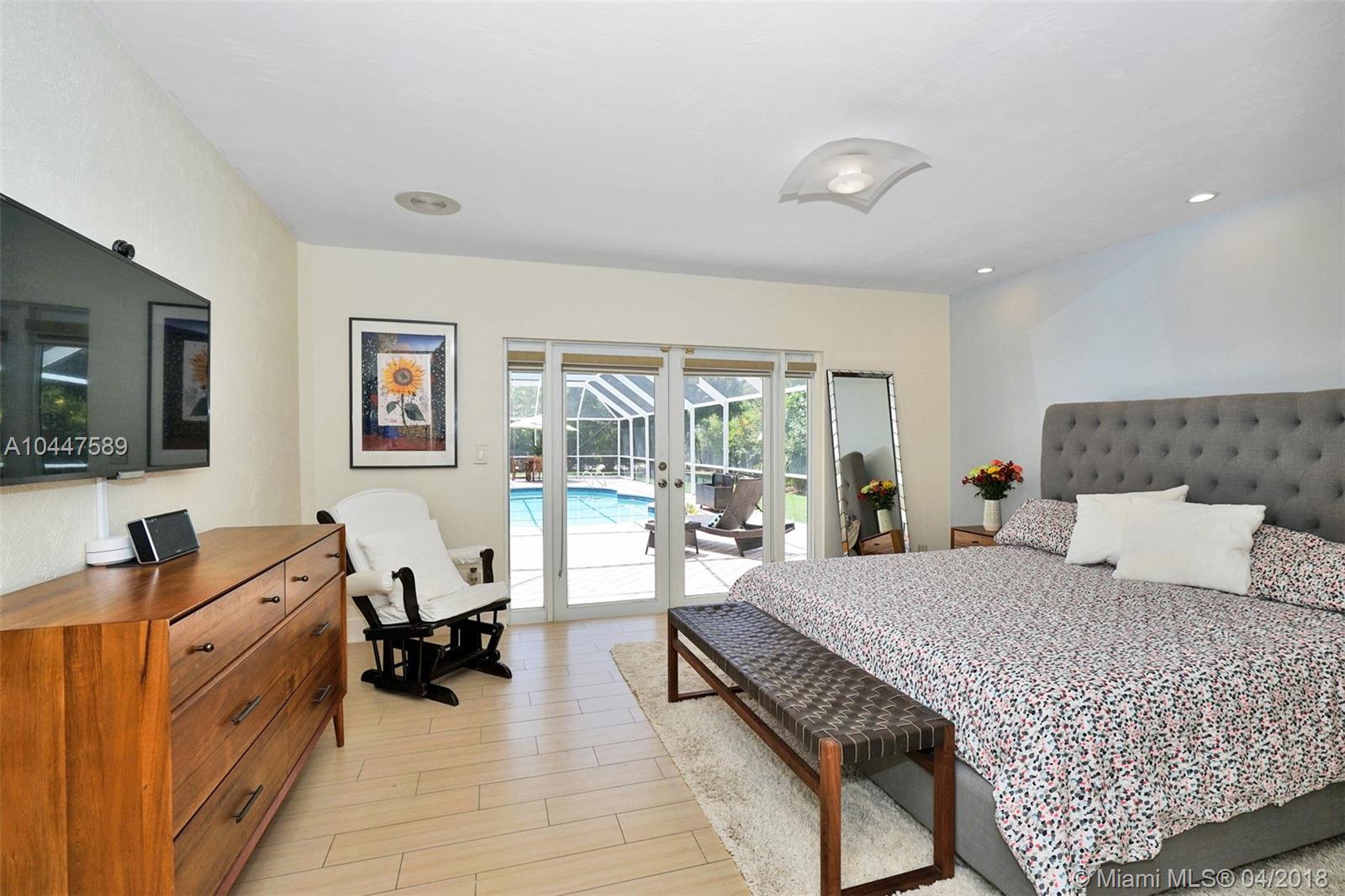 KENDALL GARDENS - Residential