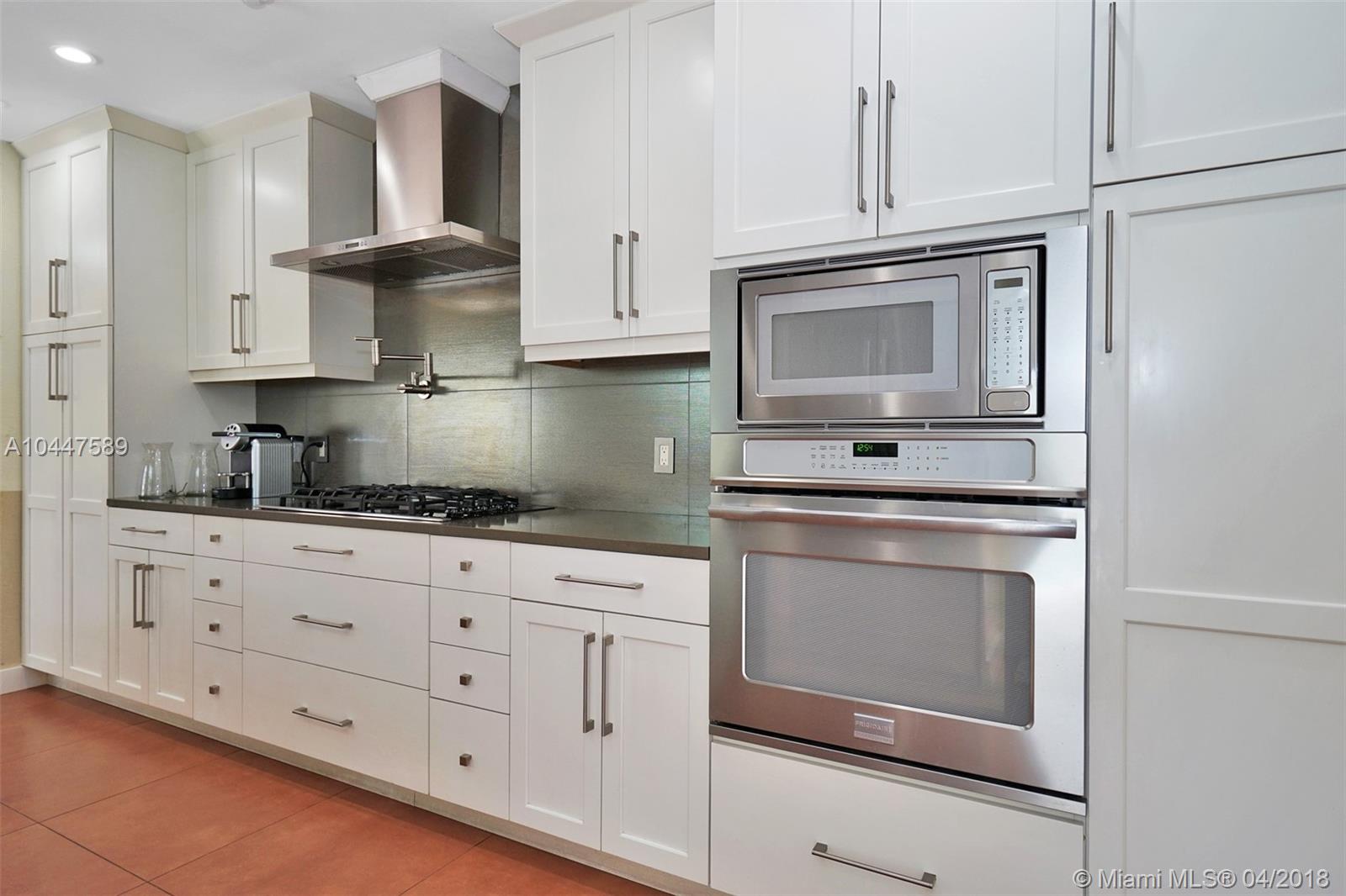 KENDALL GARDENS - Residential