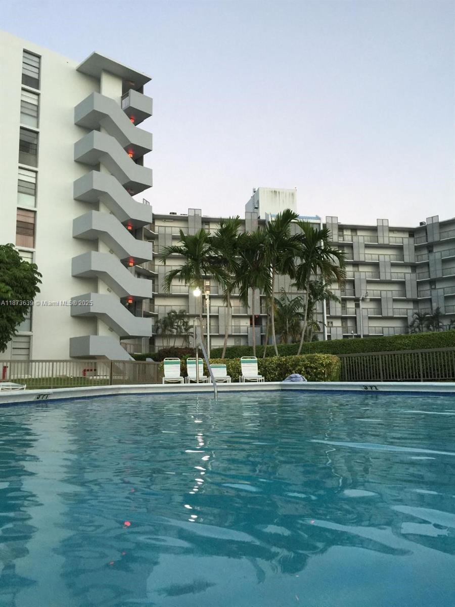 ENSENADA CONDO BLDG E-II - Residential