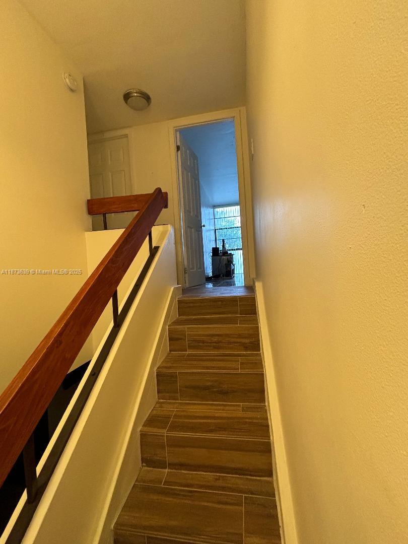 ENSENADA CONDO BLDG E-II - Residential