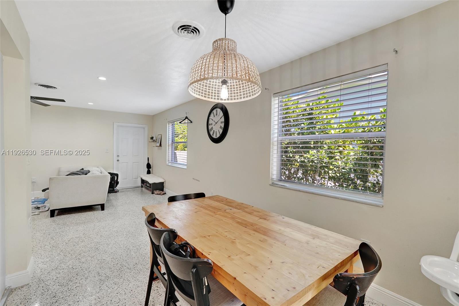 OJUS SUB - Residential Lease