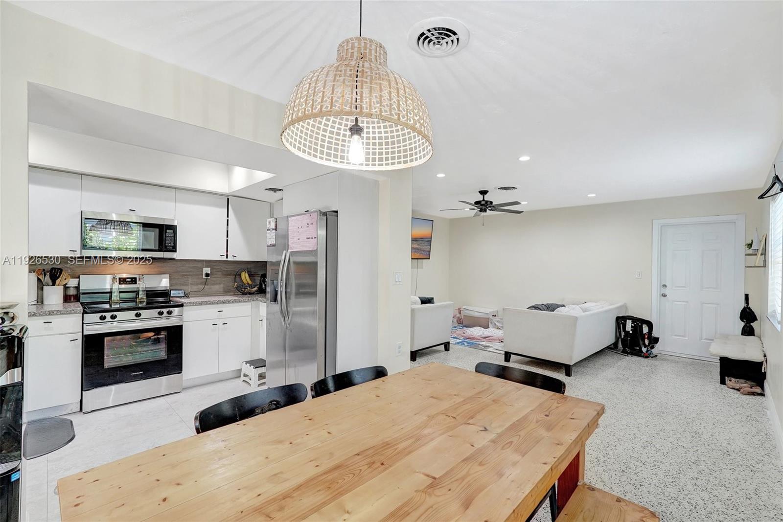 OJUS SUB - Residential Lease