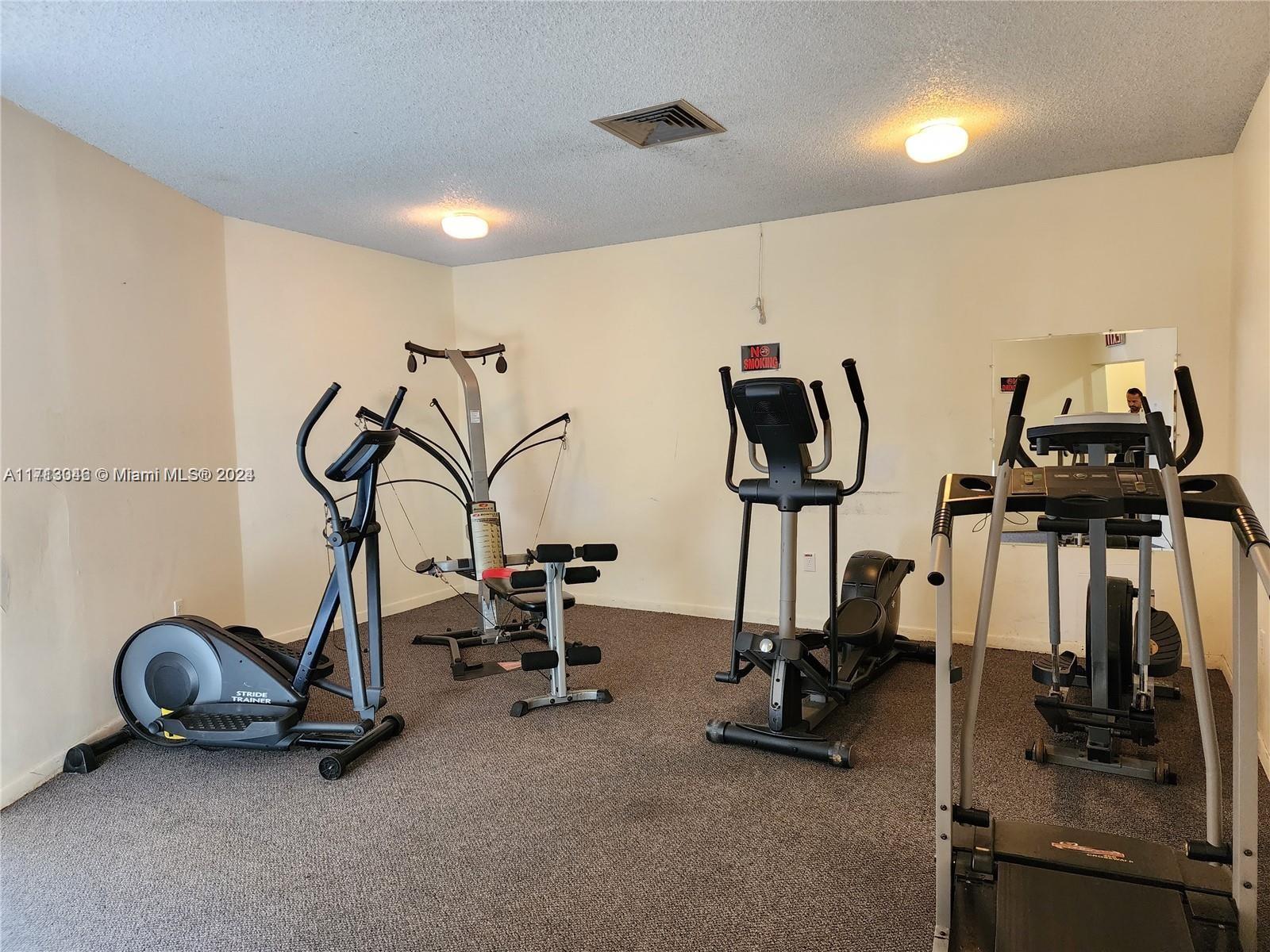 HERITAGE CIRCLE CONDO - Residential Lease