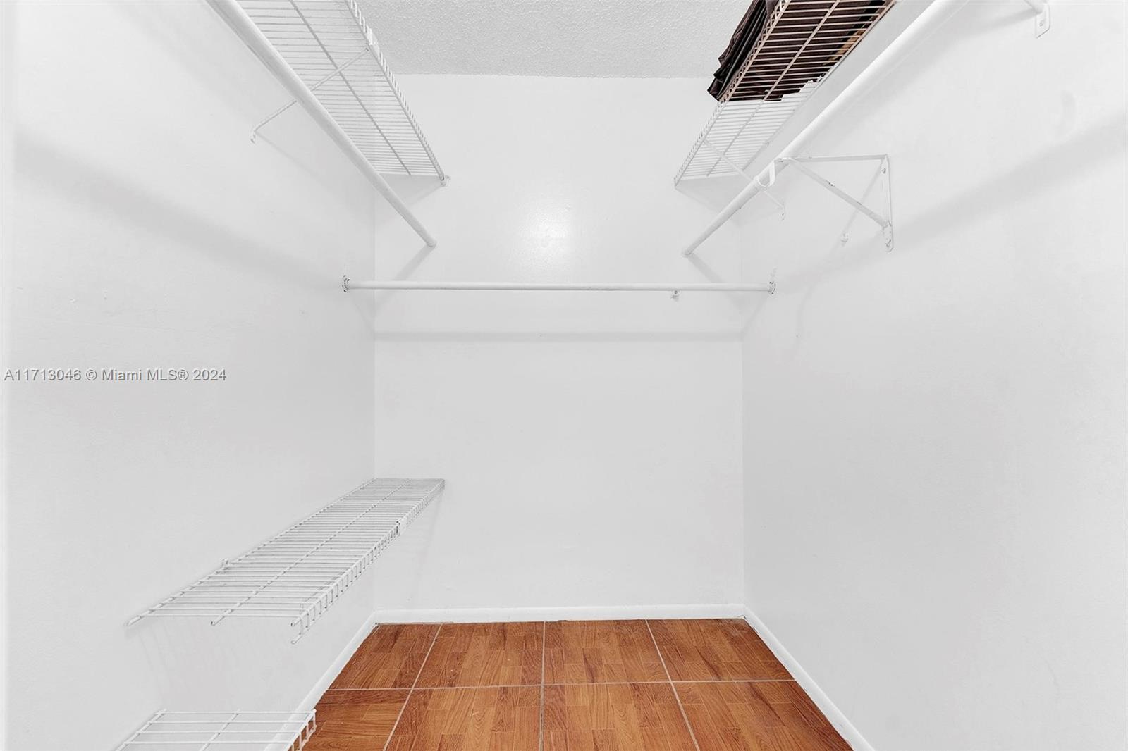 HERITAGE CIRCLE CONDO - Residential Lease