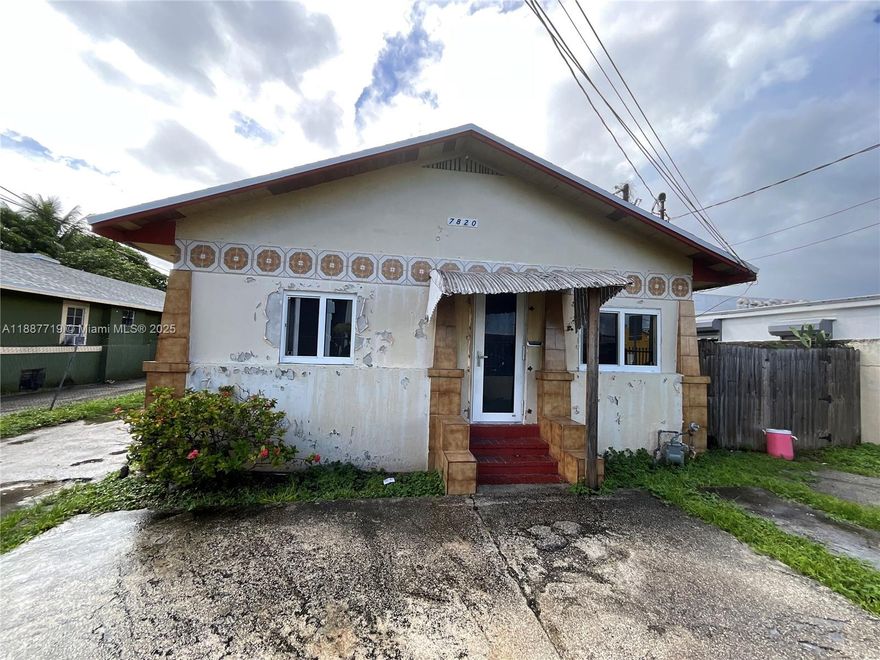 Investor Opportunity – Income-Producing Duplex Functioning as a Triplex!
Duplex functioning as a triplex with 3 income-producing units: 3/1 main home, 1/1 attached unit, and 1/1 efficiency. Property needs renovations but features a newer roof (under 5 years) and hurricane-impact windows and doors. Ideal for rental income or multi-generational living with great potential to add value and increase returns.