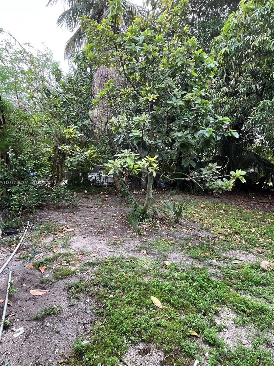 LITTLE RIVER GARDENS - Residential Income