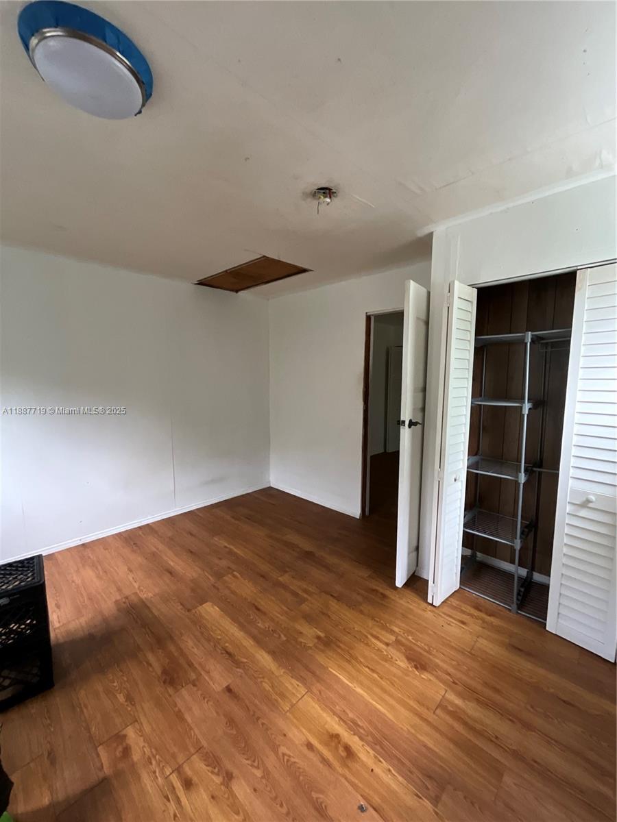 LITTLE RIVER GARDENS - Residential Income