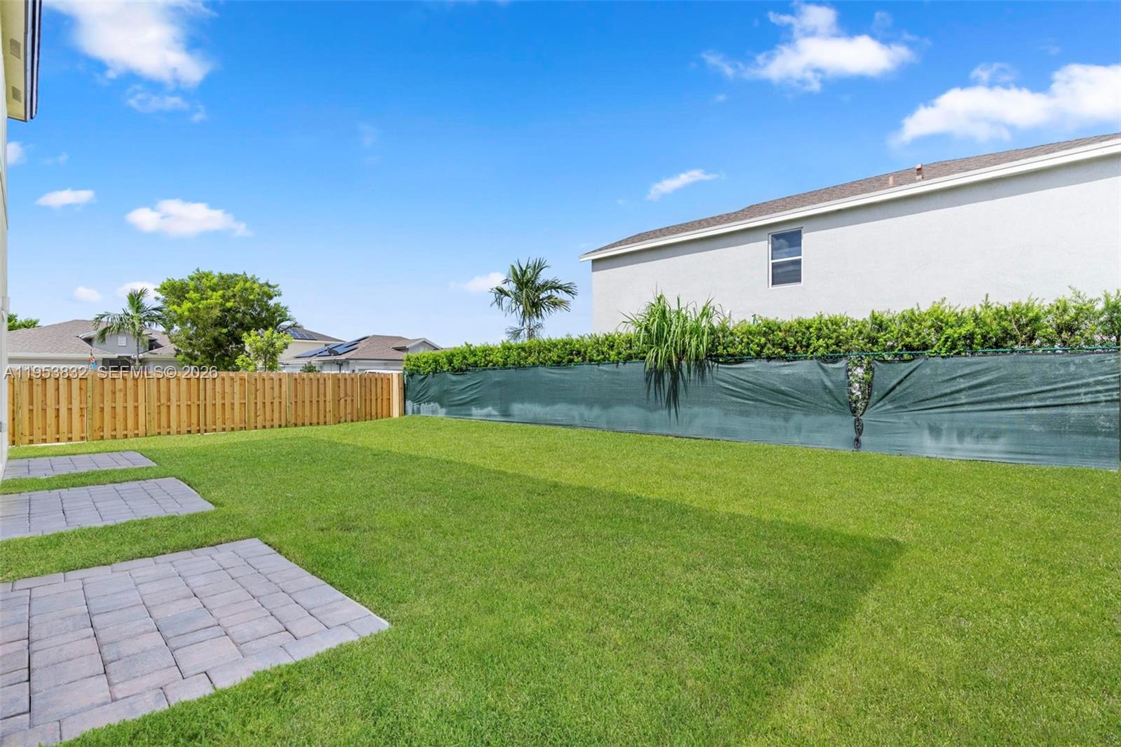 SUNRISE ESTATES - Residential