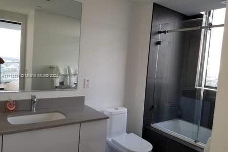 CANVAS CONDO - Residential Lease