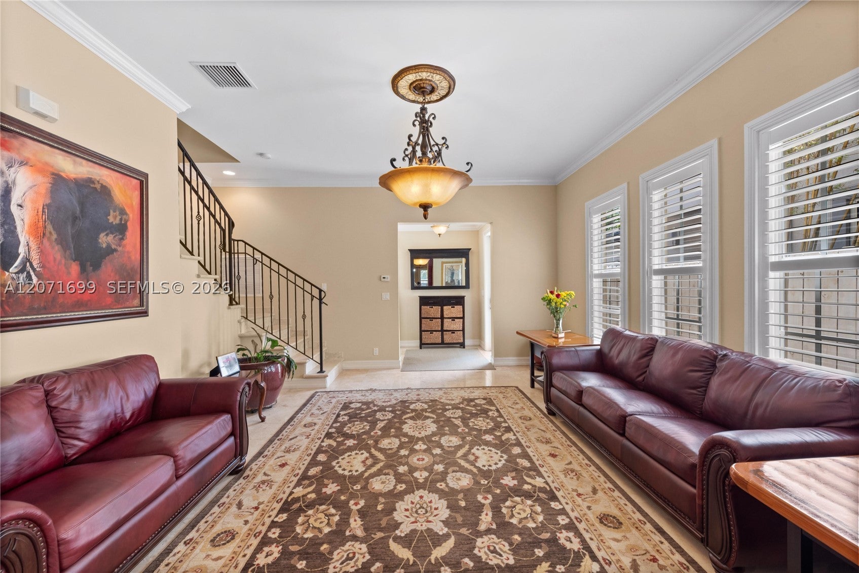 423 SW 16th St
