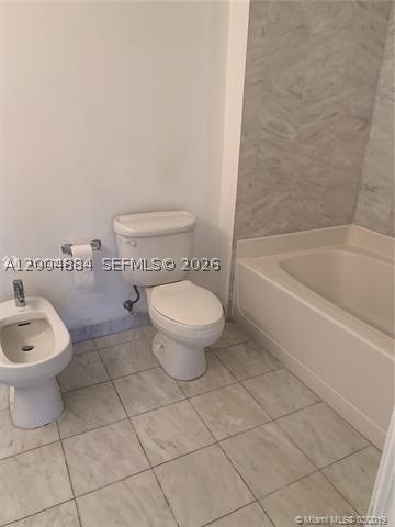 601 NE 36th St 708