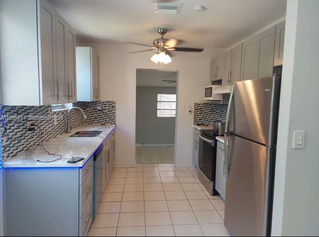 Photo of 3830 SW 31st St, West Park, FL 33023 (MLS # A11995621)