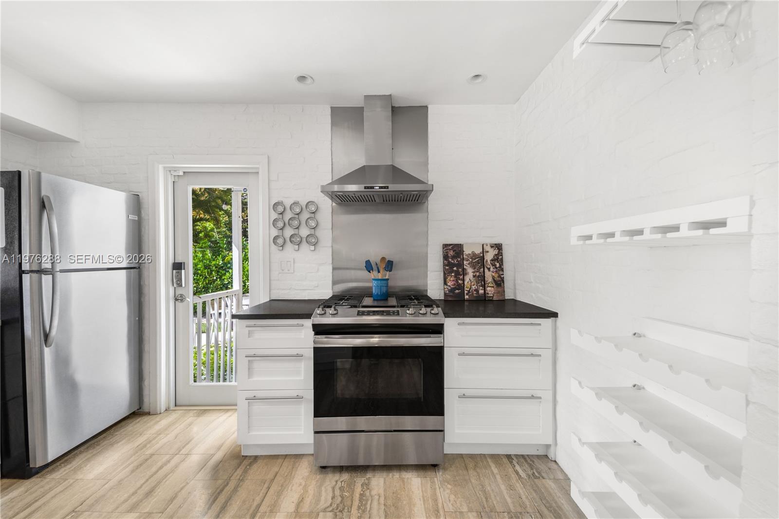 REV PL MIAMI SHORES SEC 8 - Residential