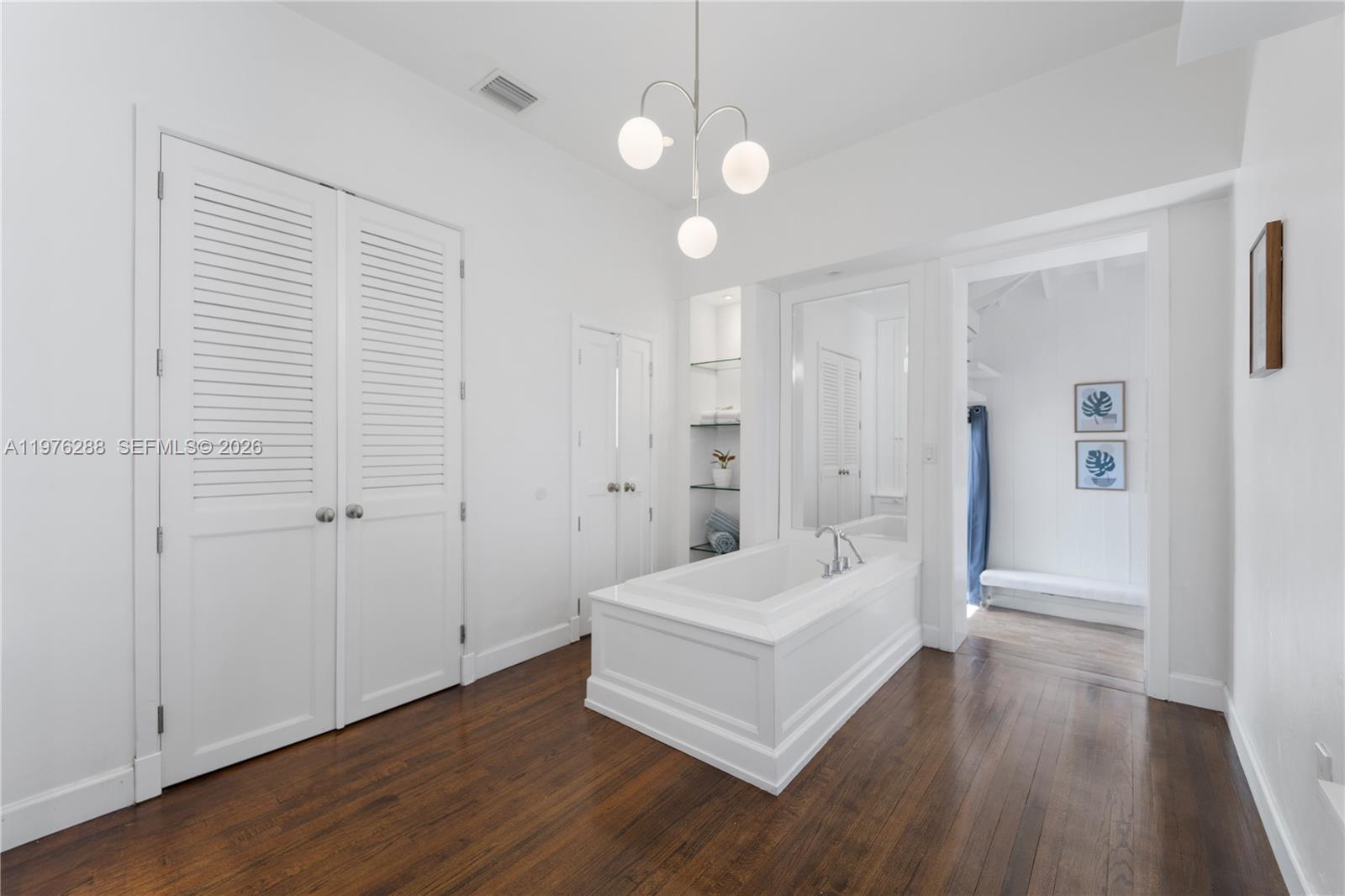 REV PL MIAMI SHORES SEC 8 - Residential