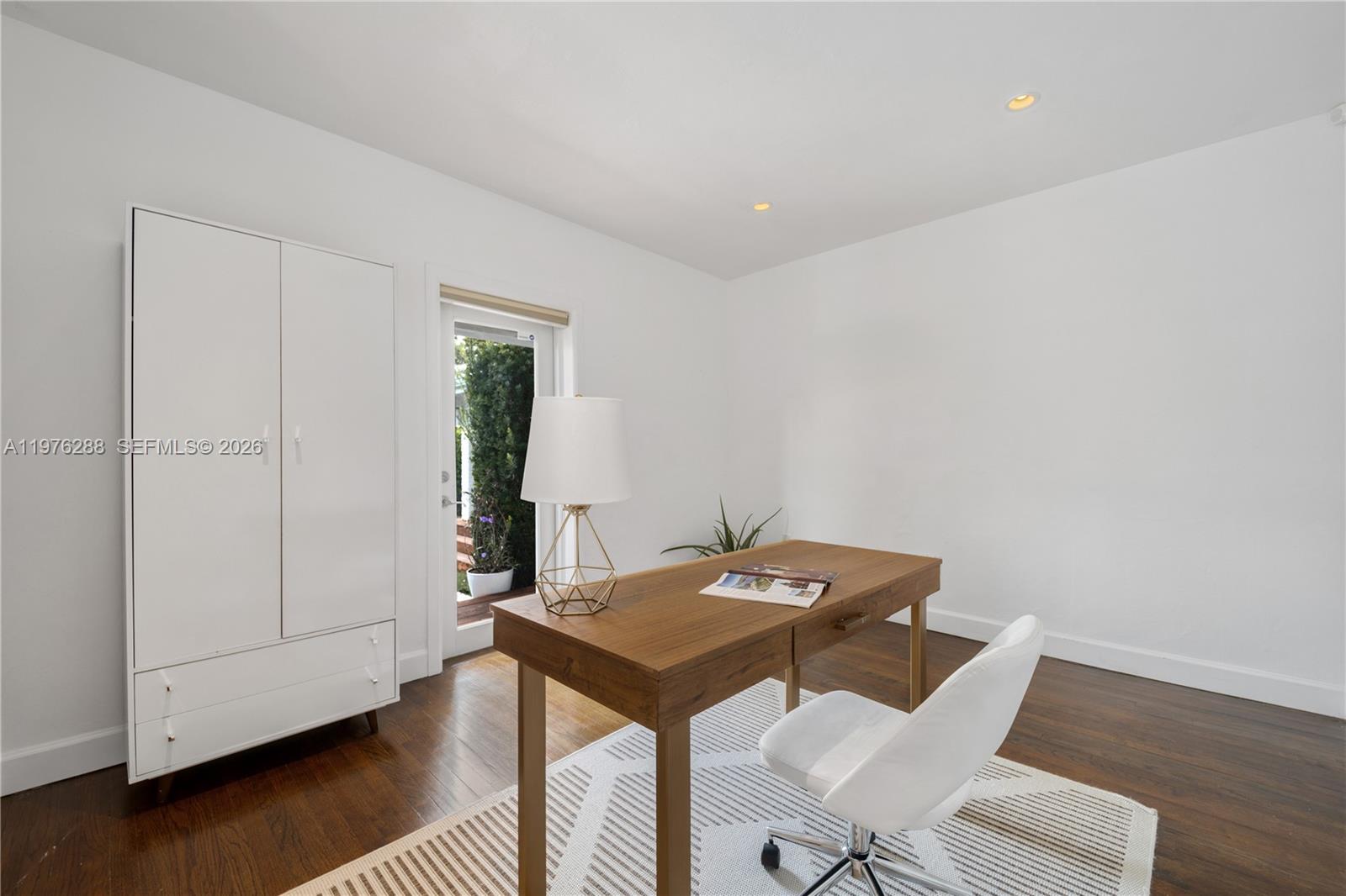 REV PL MIAMI SHORES SEC 8 - Residential