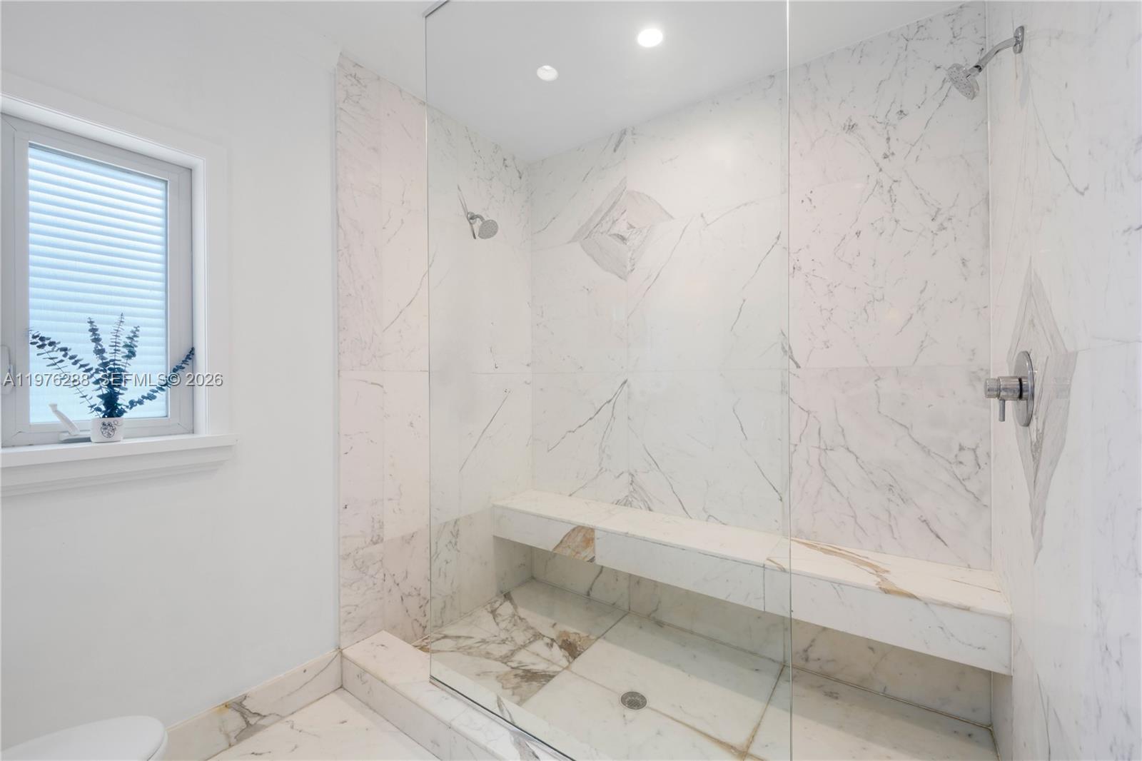 REV PL MIAMI SHORES SEC 8 - Residential