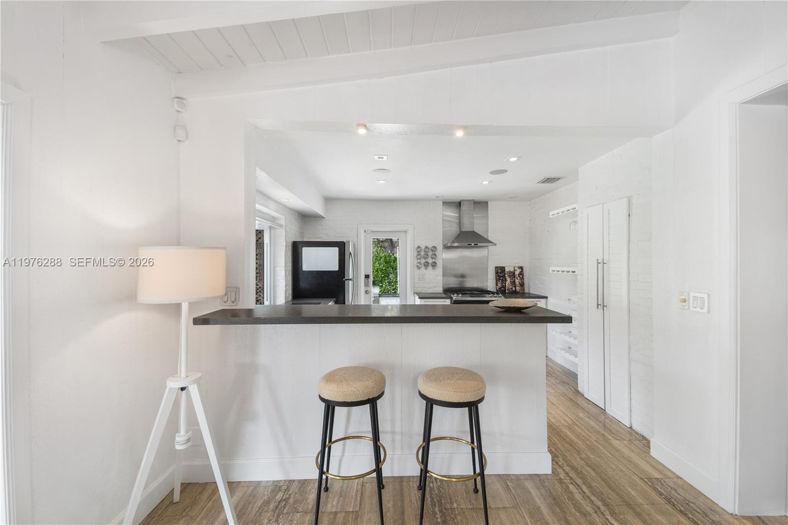 REV PL MIAMI SHORES SEC 8 - Residential