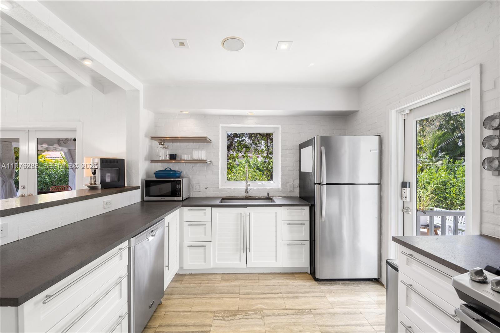 REV PL MIAMI SHORES SEC 8 - Residential